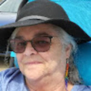 Meet your Posher, Annette